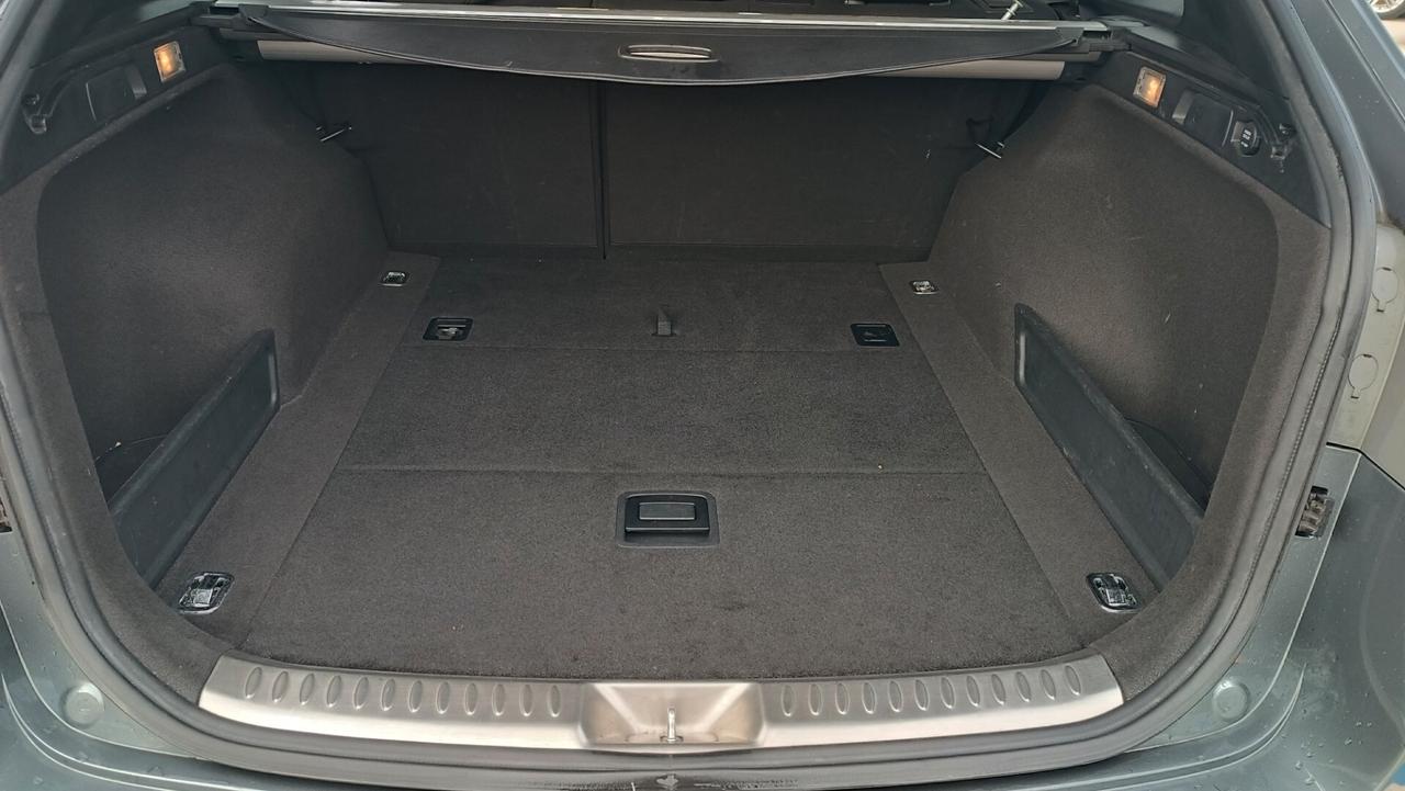 Hyundai i40 Wagon 1.7 CRDi 141 CV Business