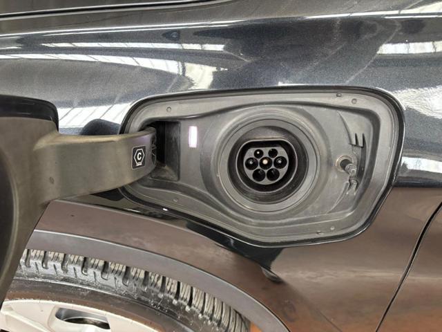 BMW X1 xDrive25e Adv. Plug-In 4x4