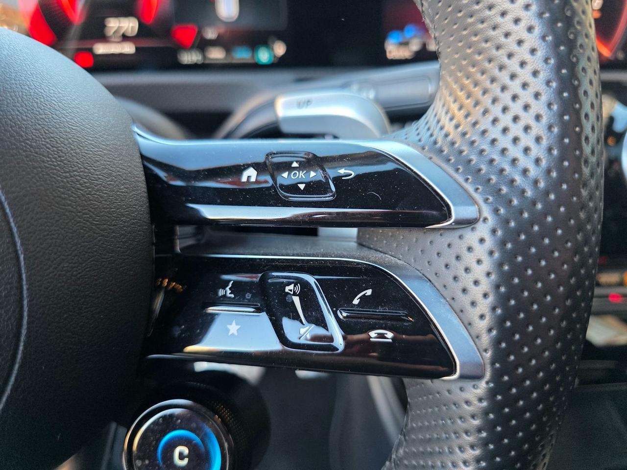 Mercedes-Benz A 35 AMG A-Class #8119