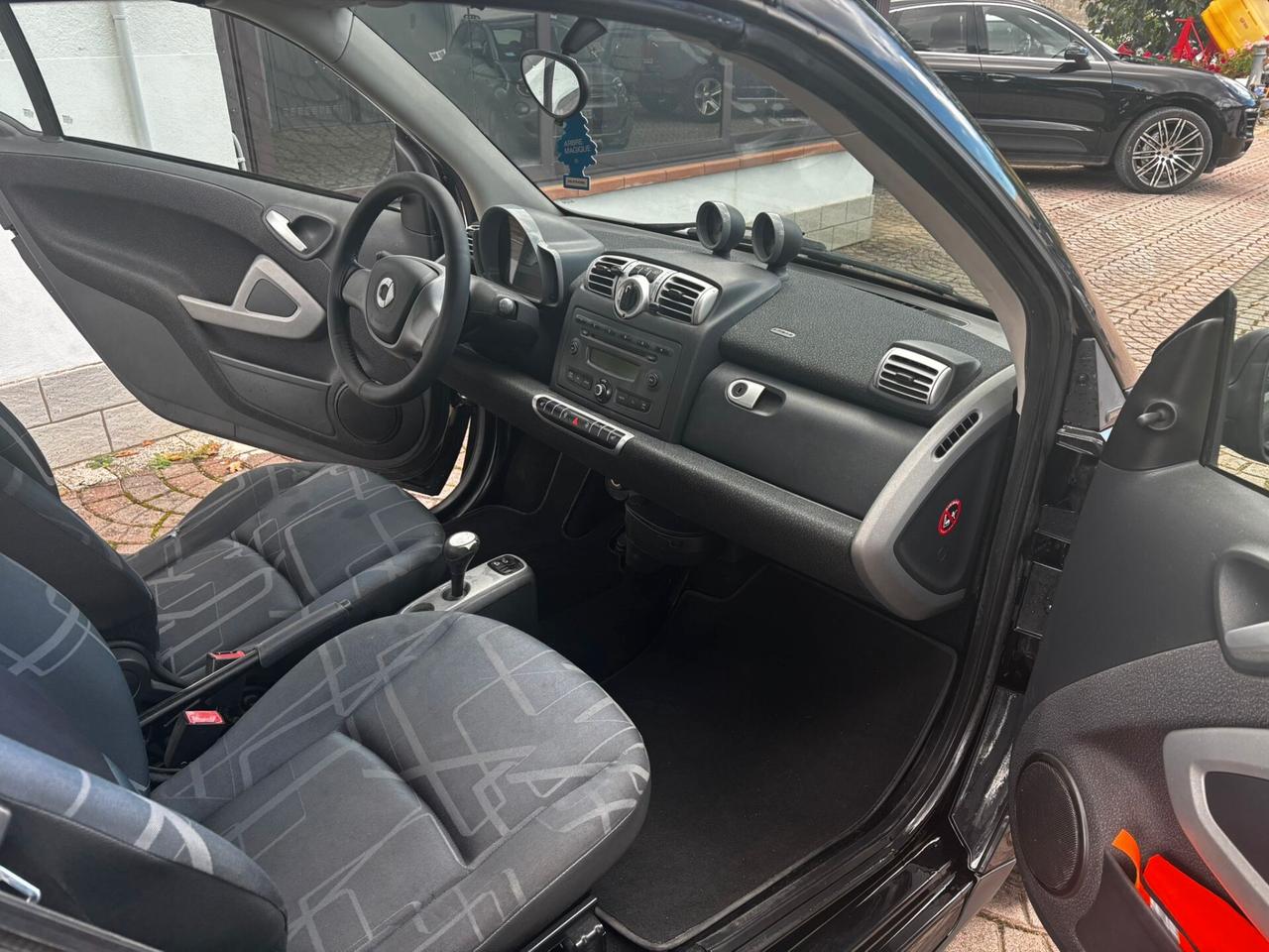 Smart ForTwo 800 33 kW cabrio passion cdi UNICO PROPRIETARIO IDONEA PER NEOPATENTATI