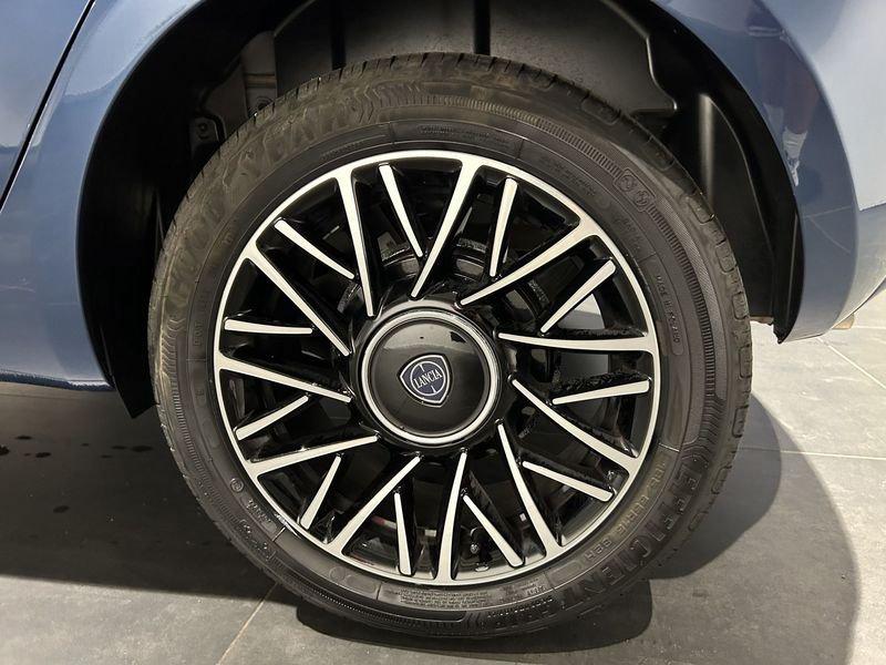 Lancia Ypsilon Ypsilon 1.0 FireFly 5 porte S&S Hybrid Platino