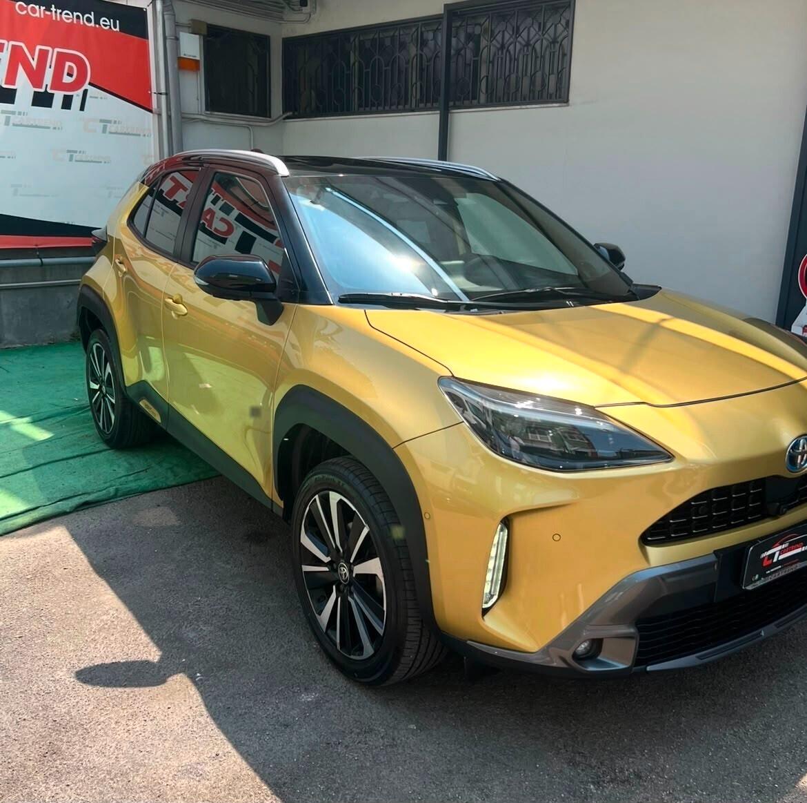 Toyota Yaris Cross 1.5 E-CVT PREMIER FP 116 cv