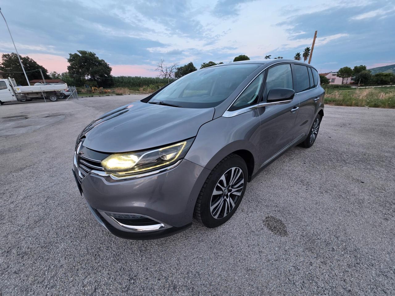 Renault Espace dCi 160CV EDC Energy Initiale Paris 4Control