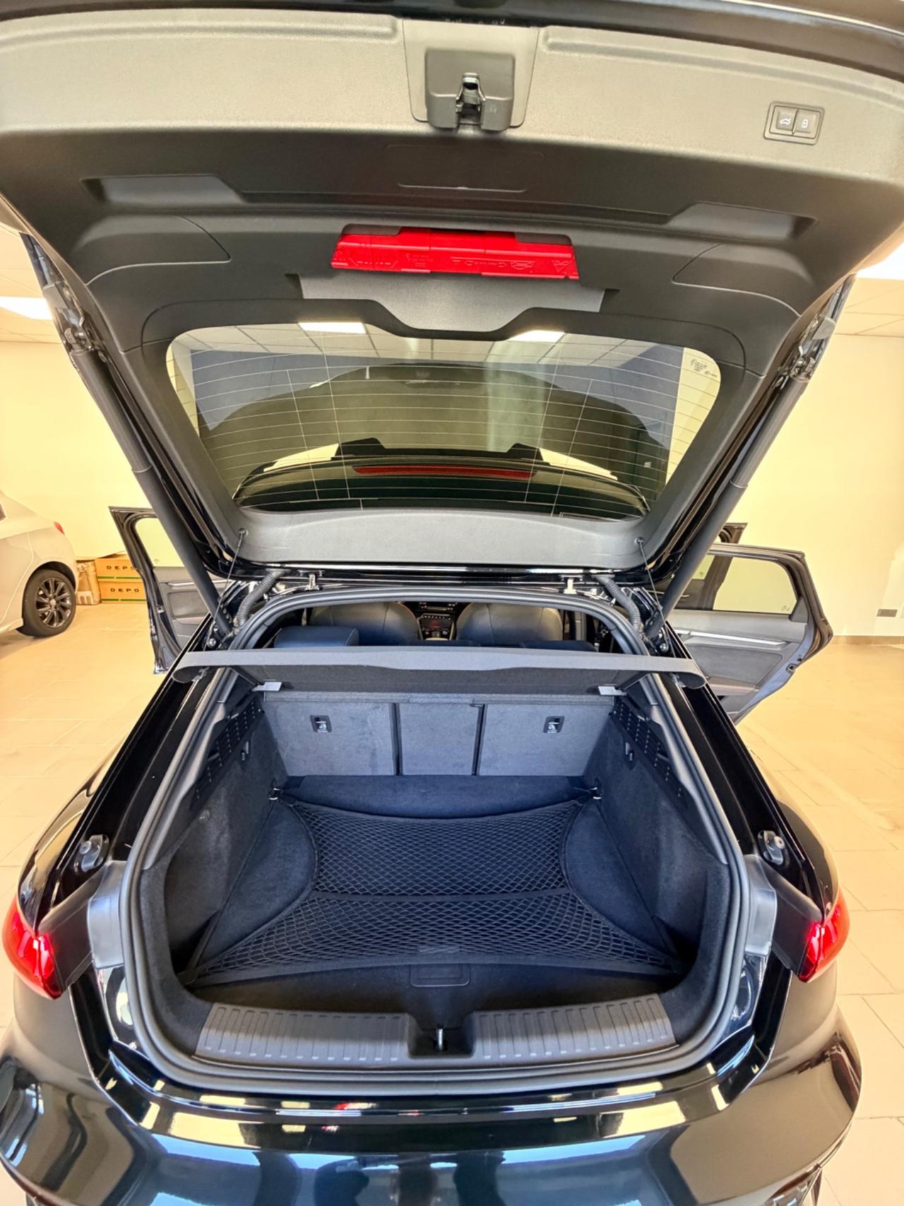 Audi A3 RS 3 SPB TFSI quattro S tronic