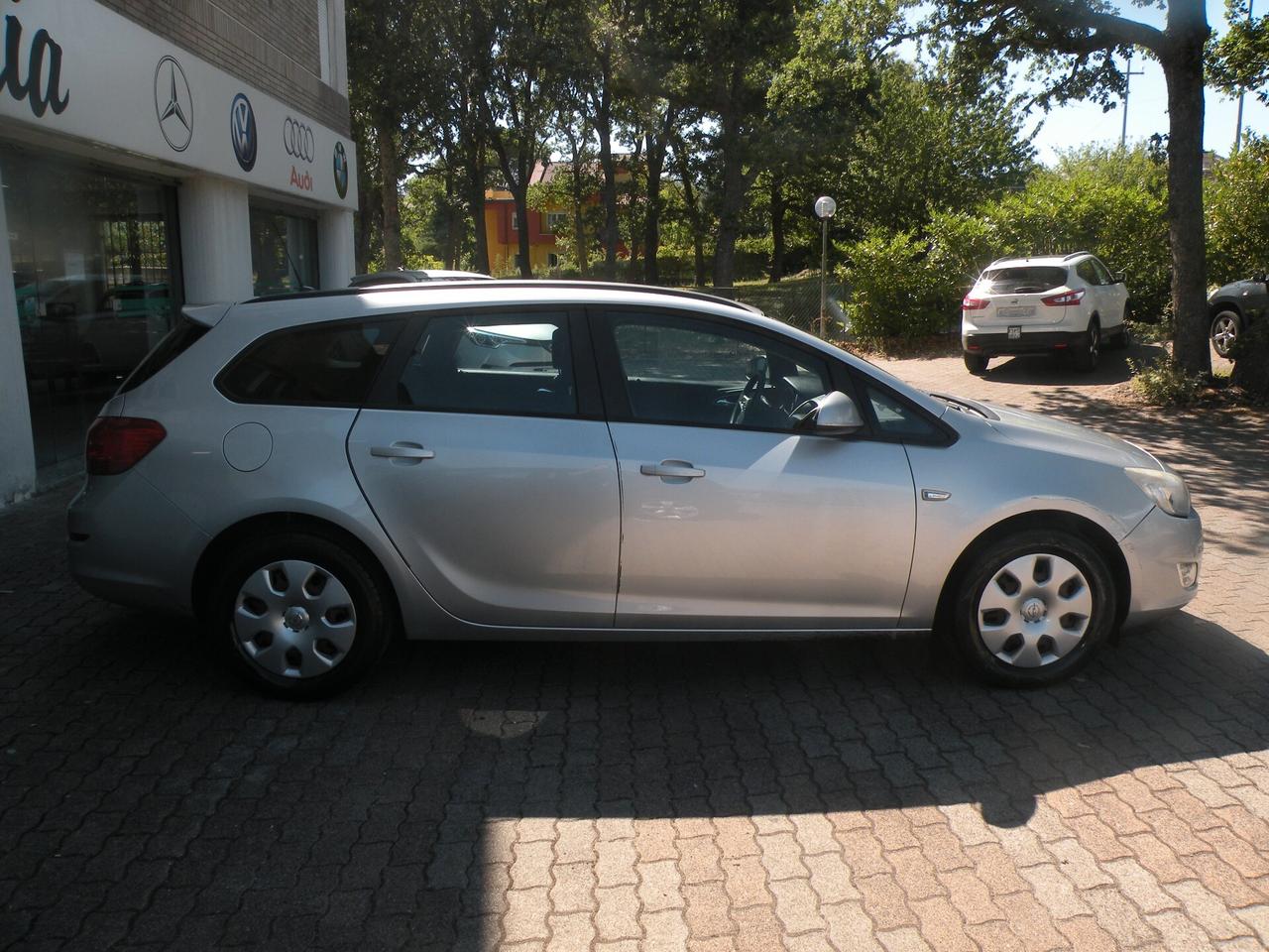 OPEL ASTRA 1.7 CDTI 110CV 5 porte ELECTIVE 2012