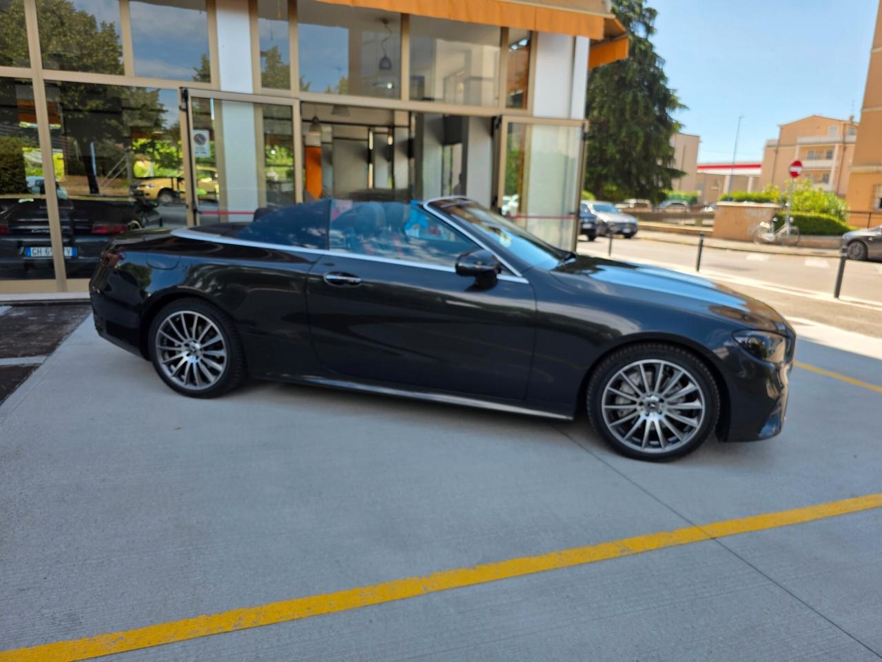 Mercedes-benz E 220 d Auto 4Matic Cabrio Premium
