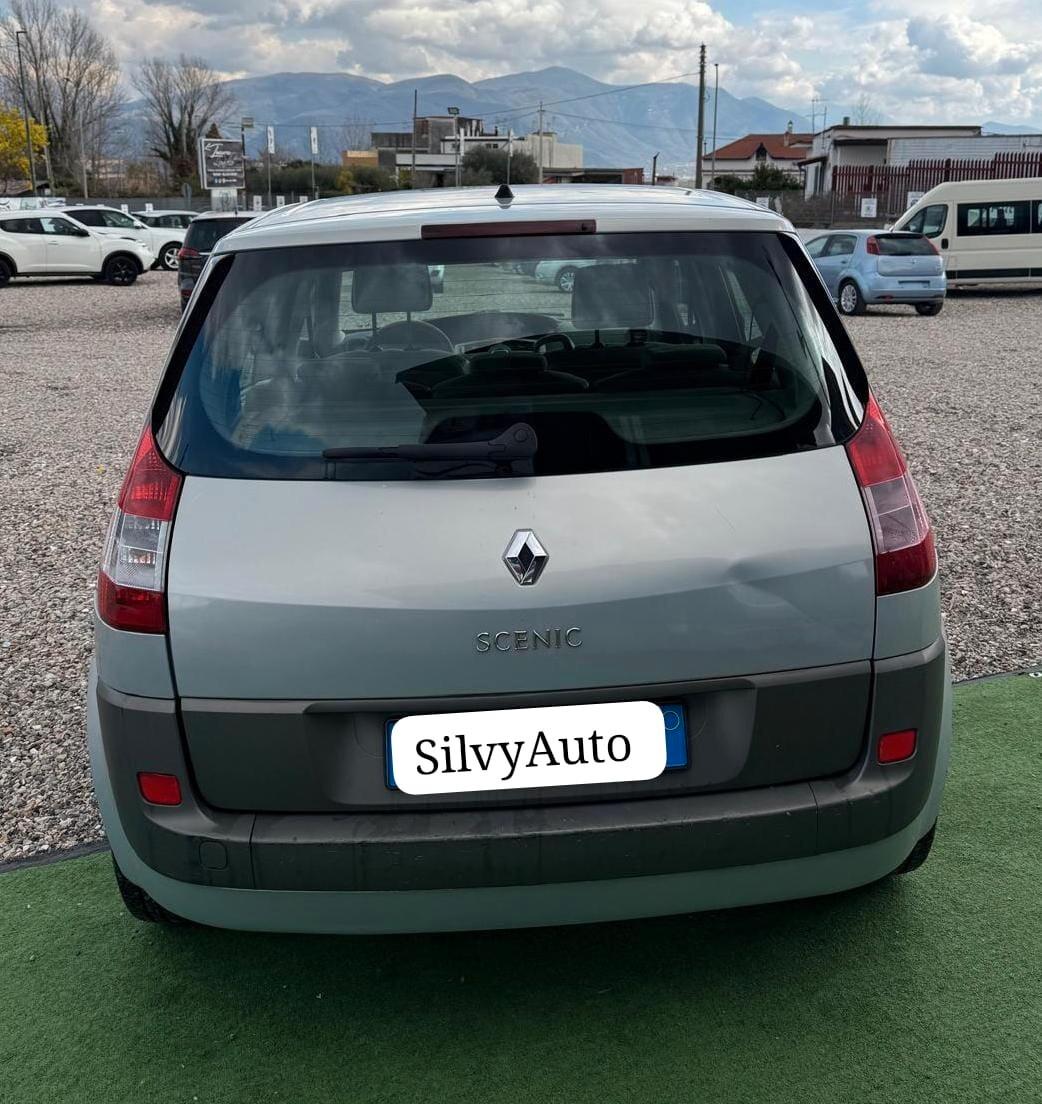 Renault Scenic Scénic 1.9 dCi Confort Authentique