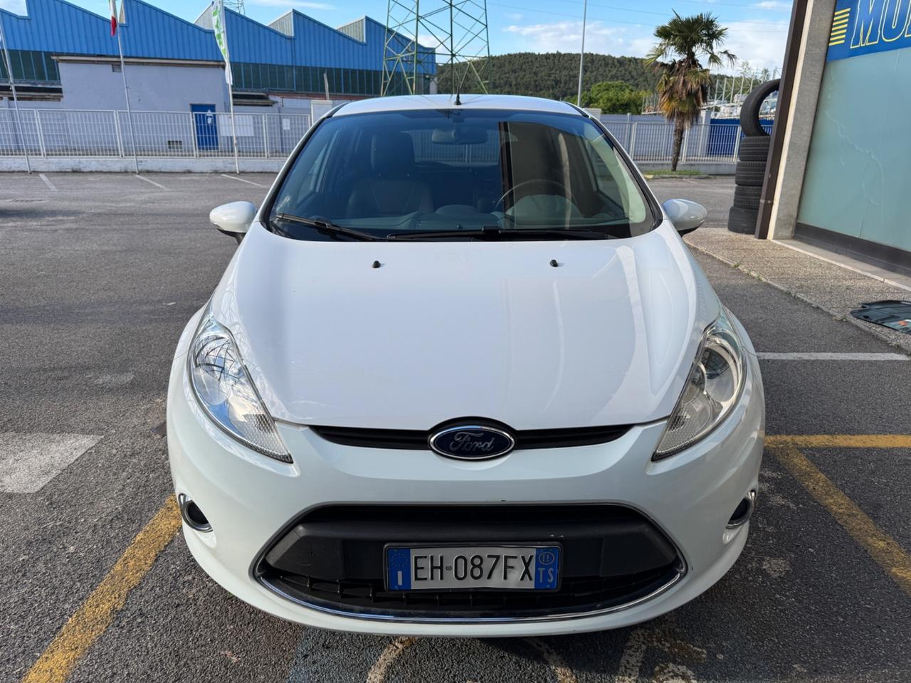 Ford Fiesta 1.4 TDCi 70CV 5 porte Titanium