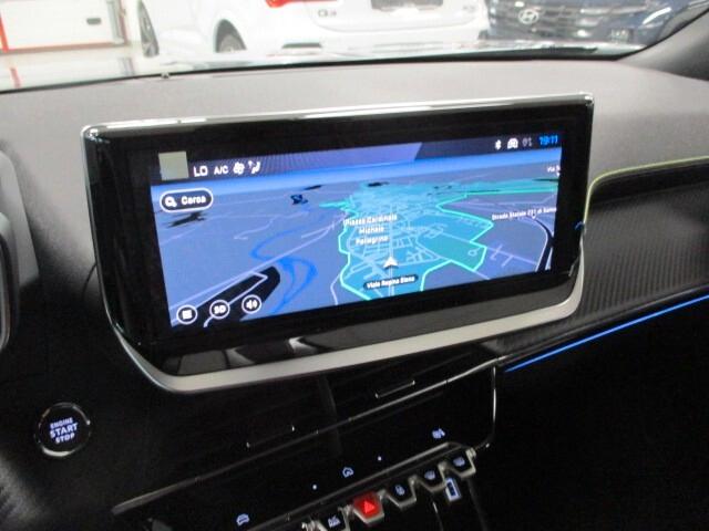 Peugeot 2008 Hybrid 145 e-DCS6 GT