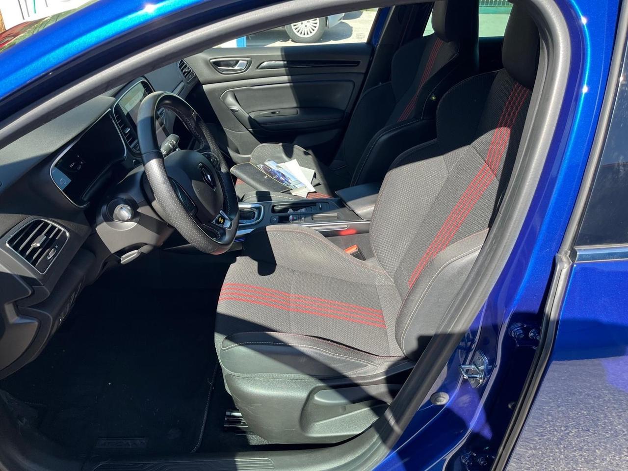 Renault megane-1.6 hybr. plug-in rs-line/aut.-2021