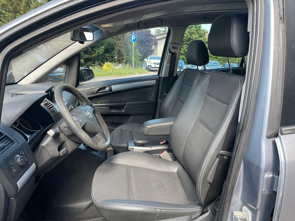 Opel Zafira 1.9 TDCI COSMO NEO PATENTATI