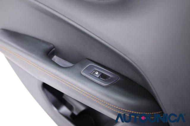 JEEP Compass 2.0 MULTIJET II AUTOMATICA 4WD LIMITED FARI LED