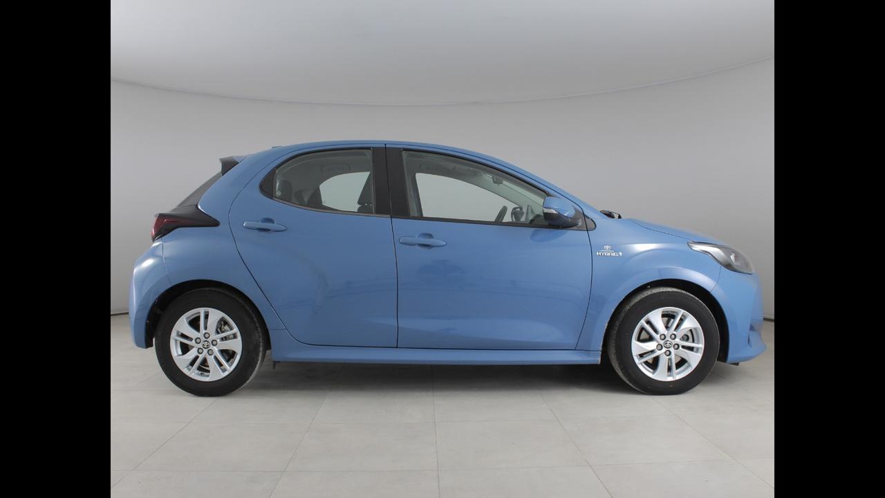 TOYOTA Yaris IV 2020 - Yaris 1.5h Active