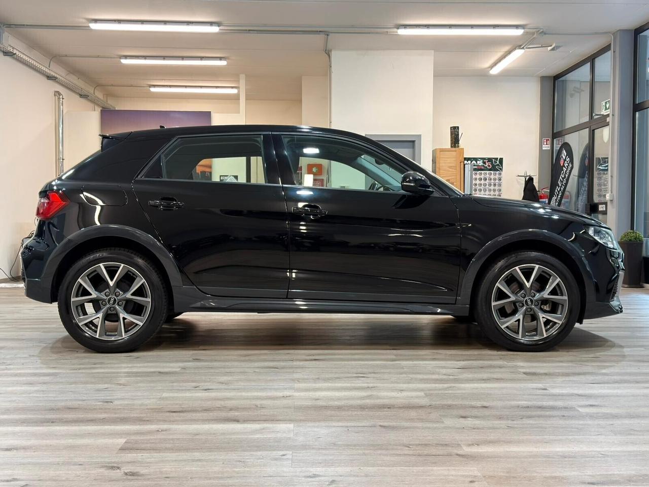 AUDI A1 CITYCARVER 25 1.0tfsi 95cv ADMIRED 2021