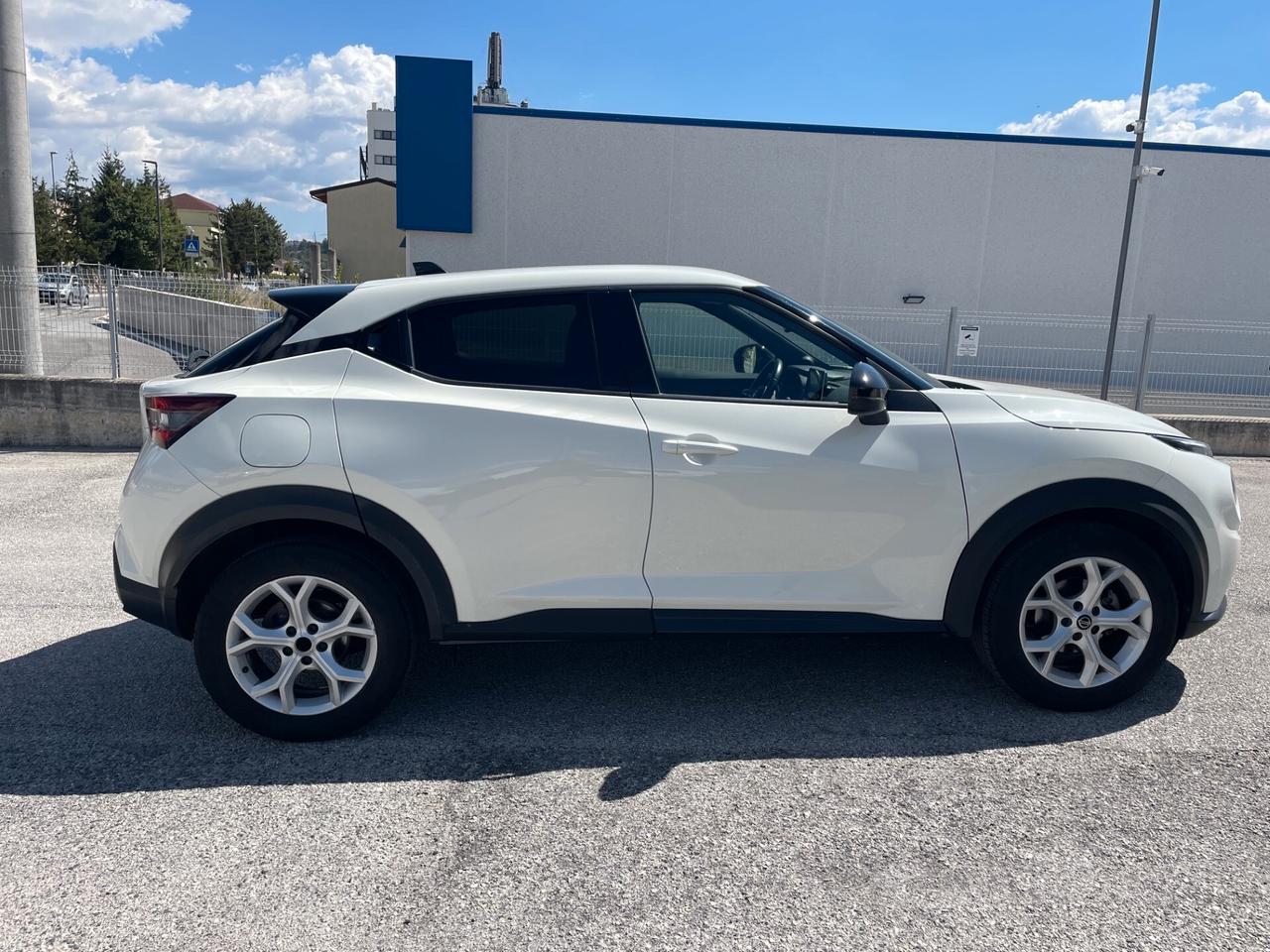 Nissan Juke 1.0 DIG-T 114 CV DCT N-Connecta