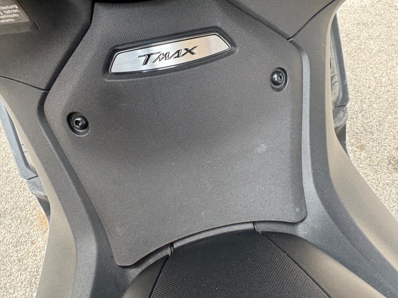 Yamaha TMAX 560 Sport