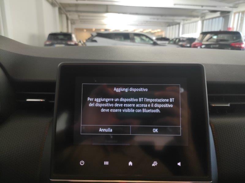 RENAULT Clio (AUTOCARRO) Full Hybrid E-Tech 140 CV 5 porte Zen