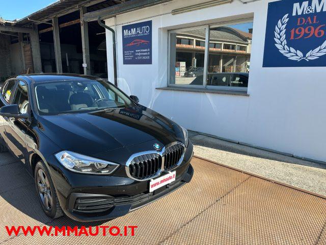 BMW 116 d 5p. Business Advantage NAVIG!!!!