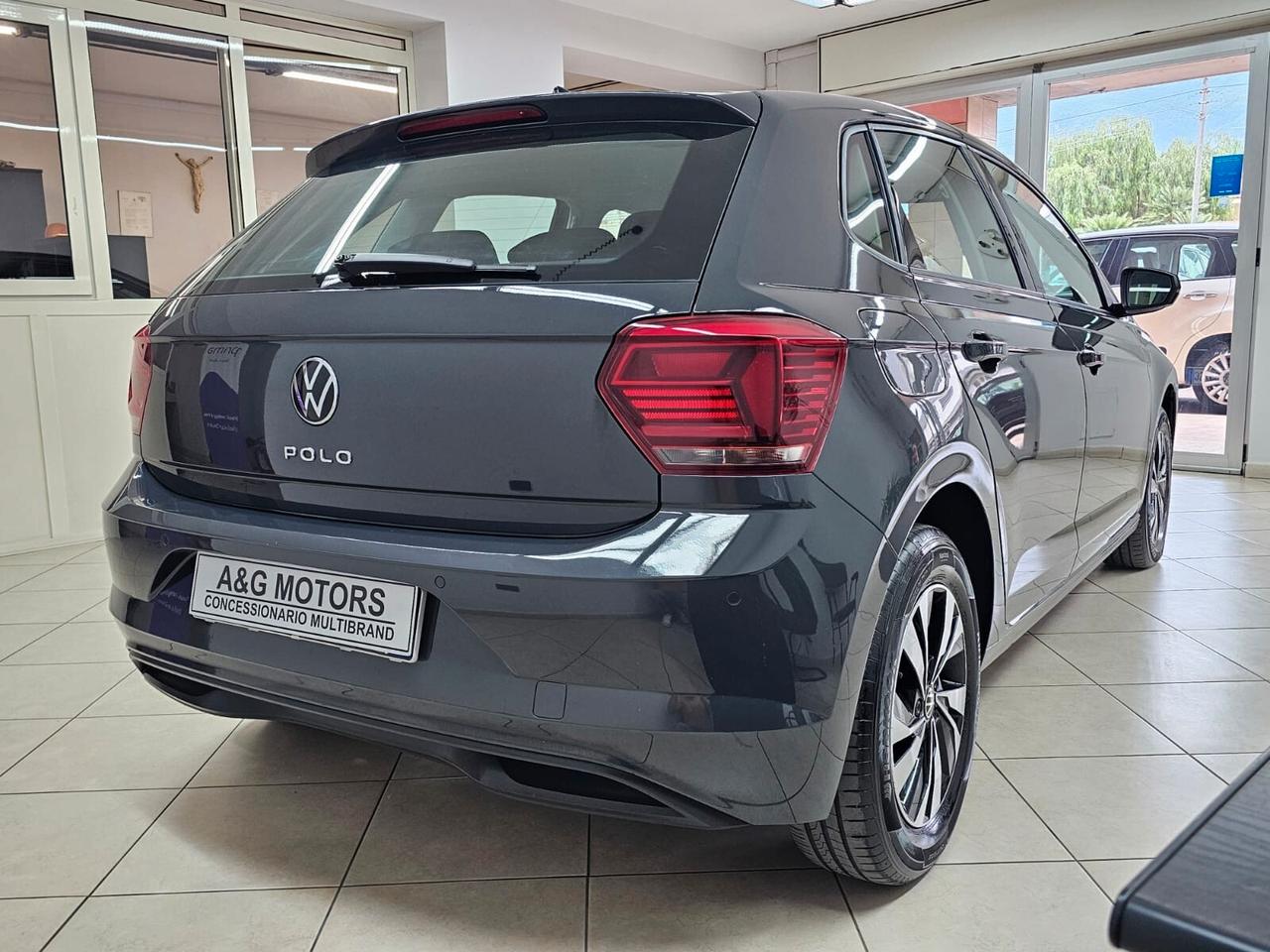 VOLKSWAGEN POLO 1.0 TSI COMFORTLINE