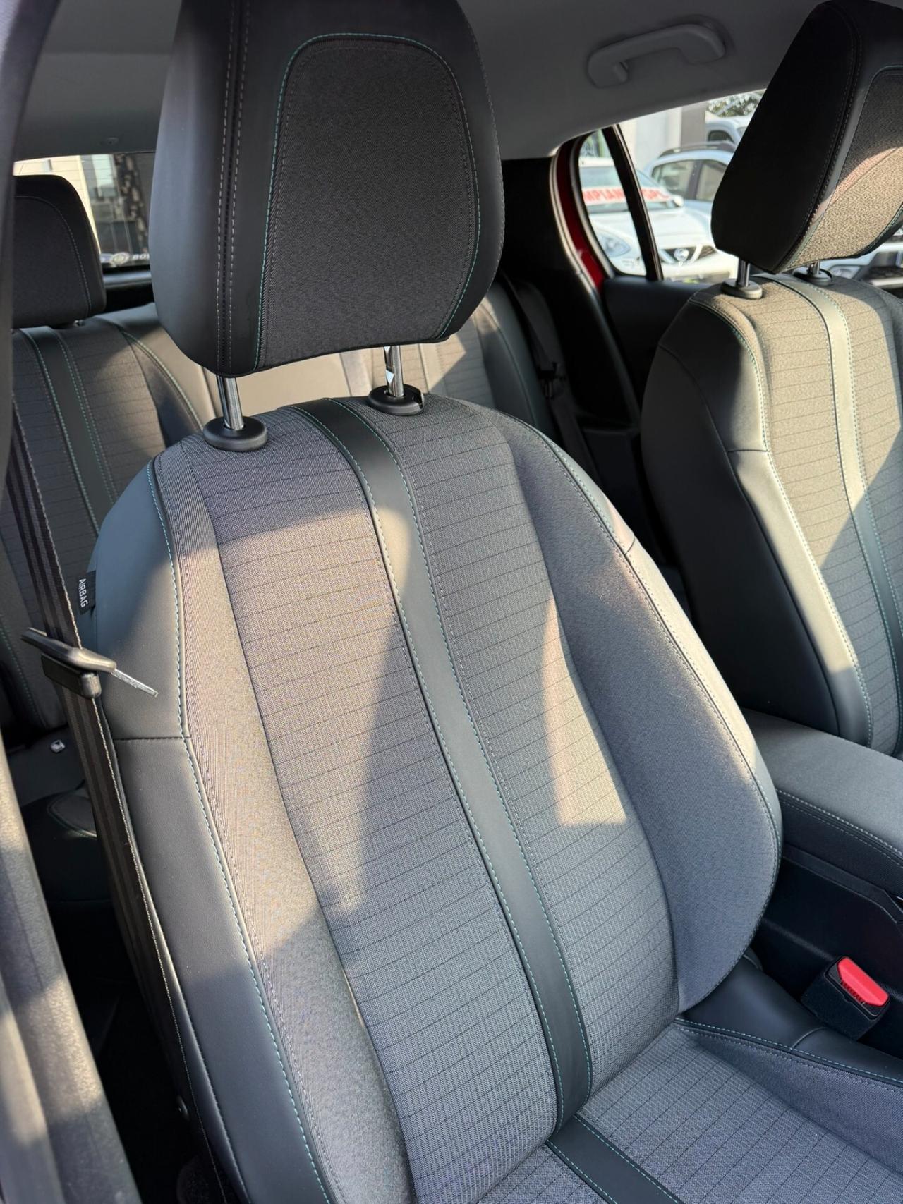 Peugeot 208 BlueHDi 100 Stop&Start 5 porte GT Pack 03/2021