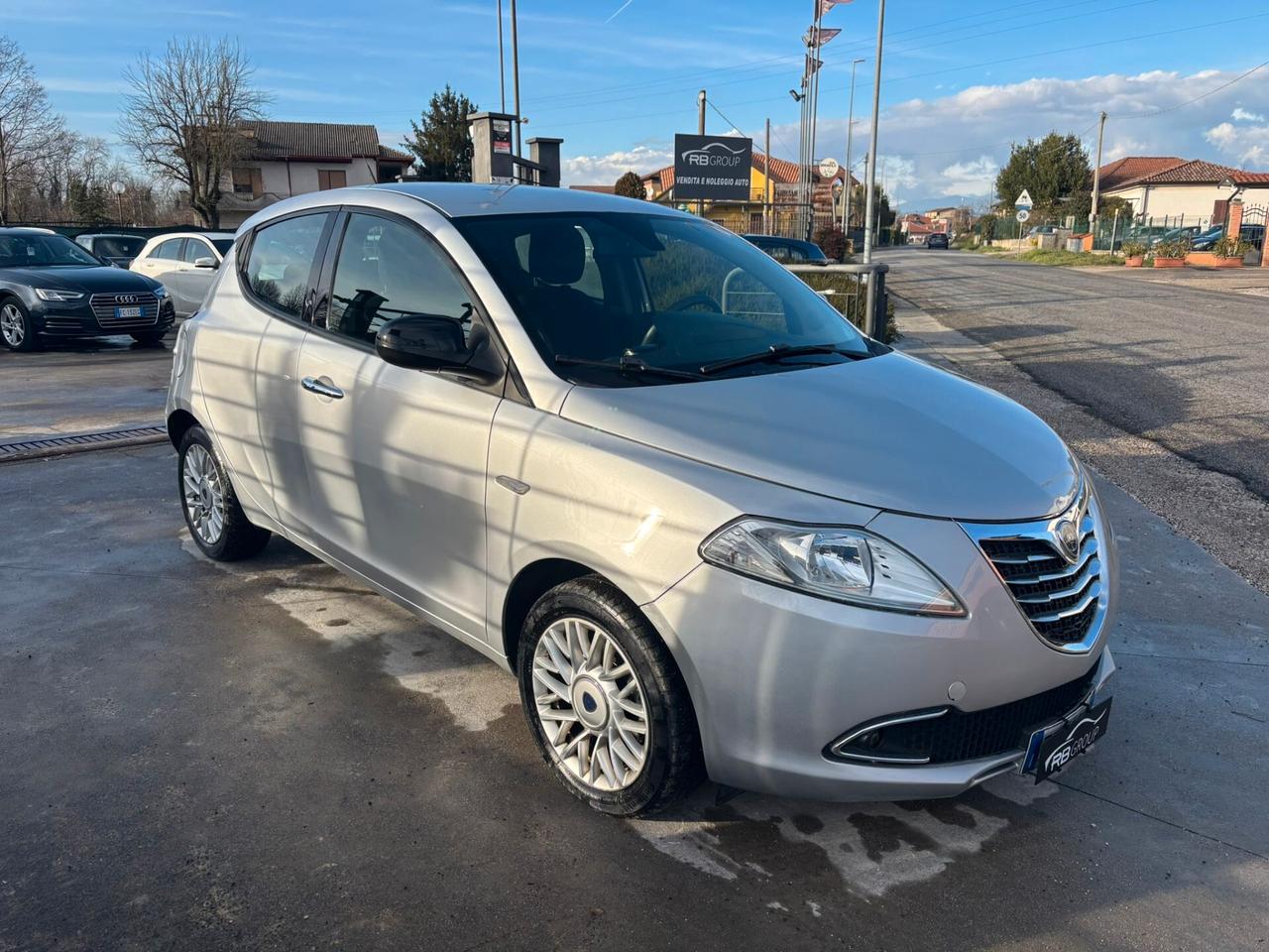 Lancia Ypsilon 1.3 MJT 16V 95 CV 5 porte S&S Gold