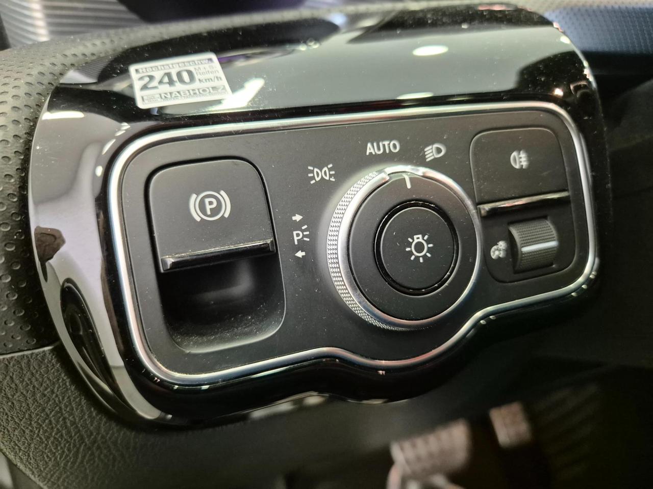 Mercedes Classe A 35 AMG 4matic auto - SEDILI GUSCIO - Tetto