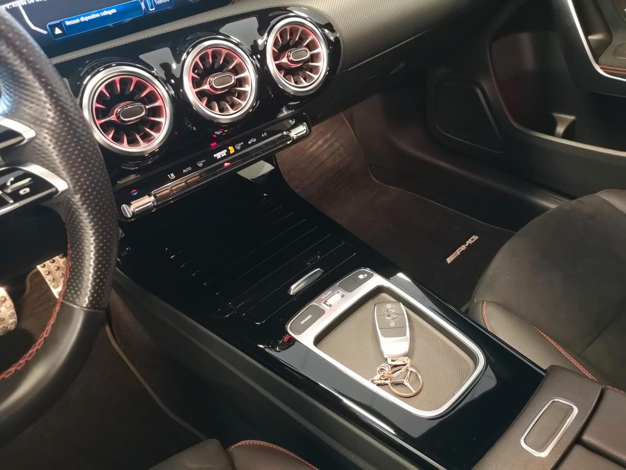 MERCEDES Classe A 180d Automatic AMG Premium 2024