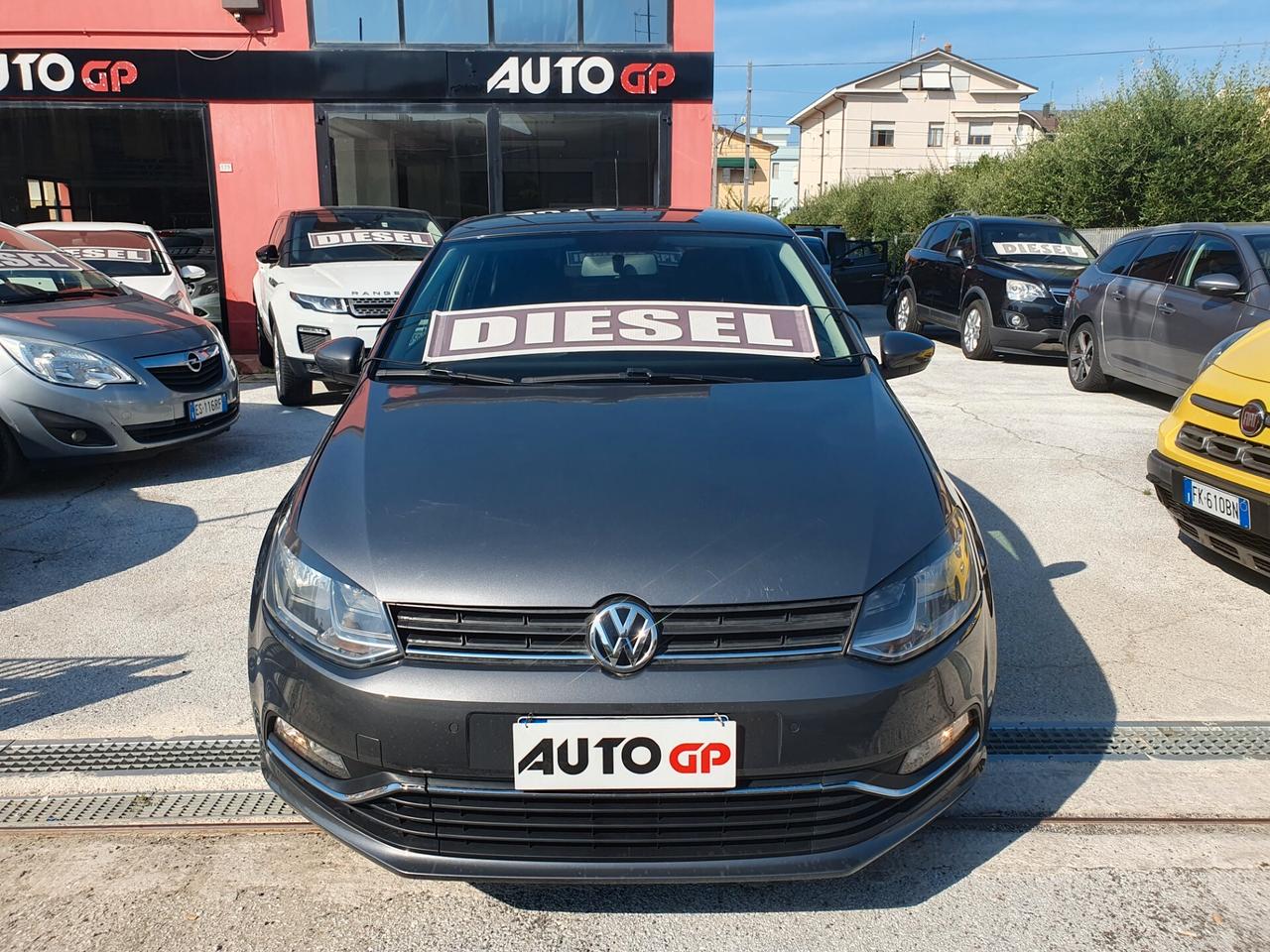 Volkswagen Polo 1.4 TDI 5p. Confortline Neopatent 2017