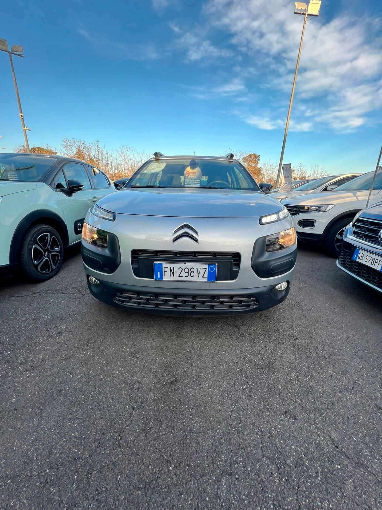 Citroen C4 Cactus PureTech 82 Shine