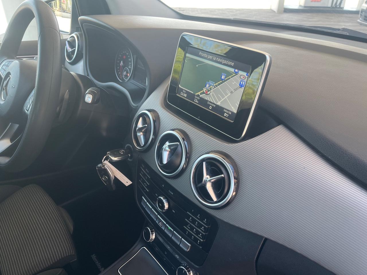 Mercedes-benz B 160 d Automatic Executive ok neopatentati