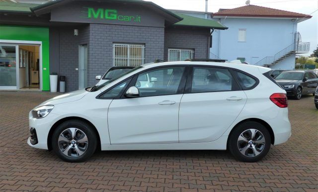 BMW 216 d Active Tourer Advantage TETTO PANORAMA-NAVI-PDC