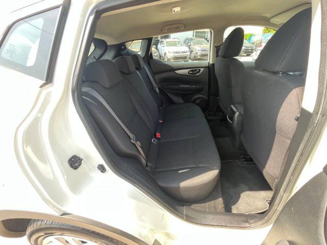 NISSAN Qashqai 1.2 DIG-T Acenta