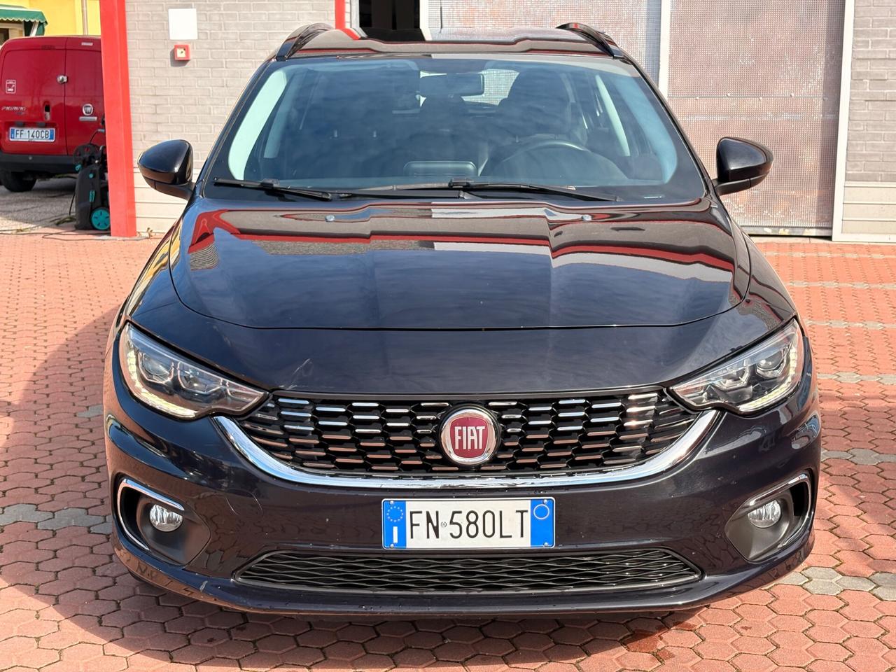 Fiat Tipo 1.6 Lounge - Neopatentati