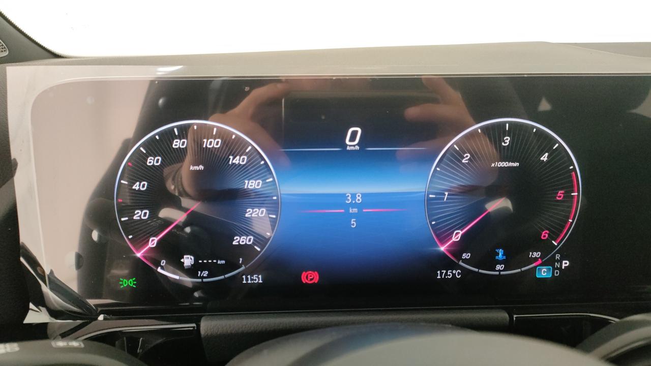 Mercedes-Benz GLA 200 d automatic