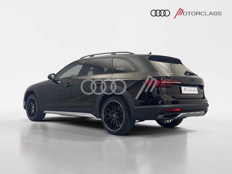 Audi A4 allroad allroad 40 2.0 tdi mhev 204cv identity contrast quattro s tronic