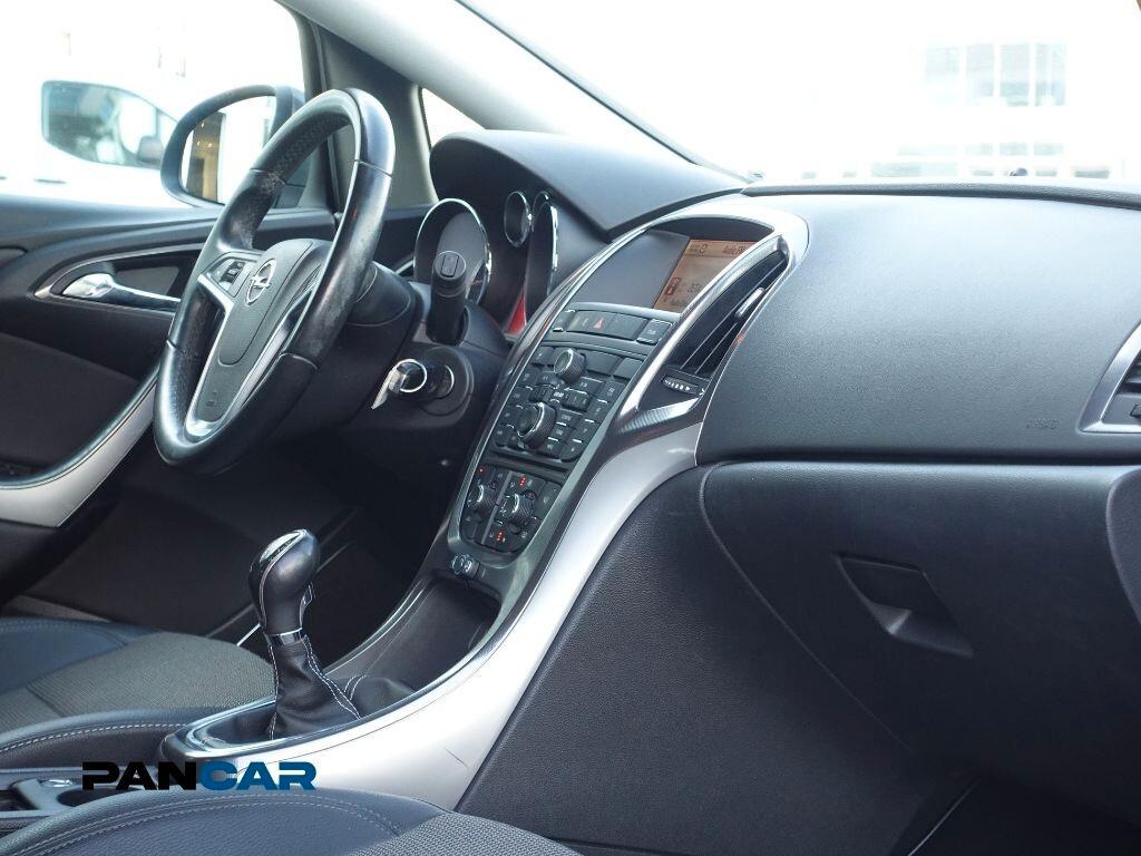 Opel Astra 1.4 Turbo 140CV Sports Tourer Cosmo