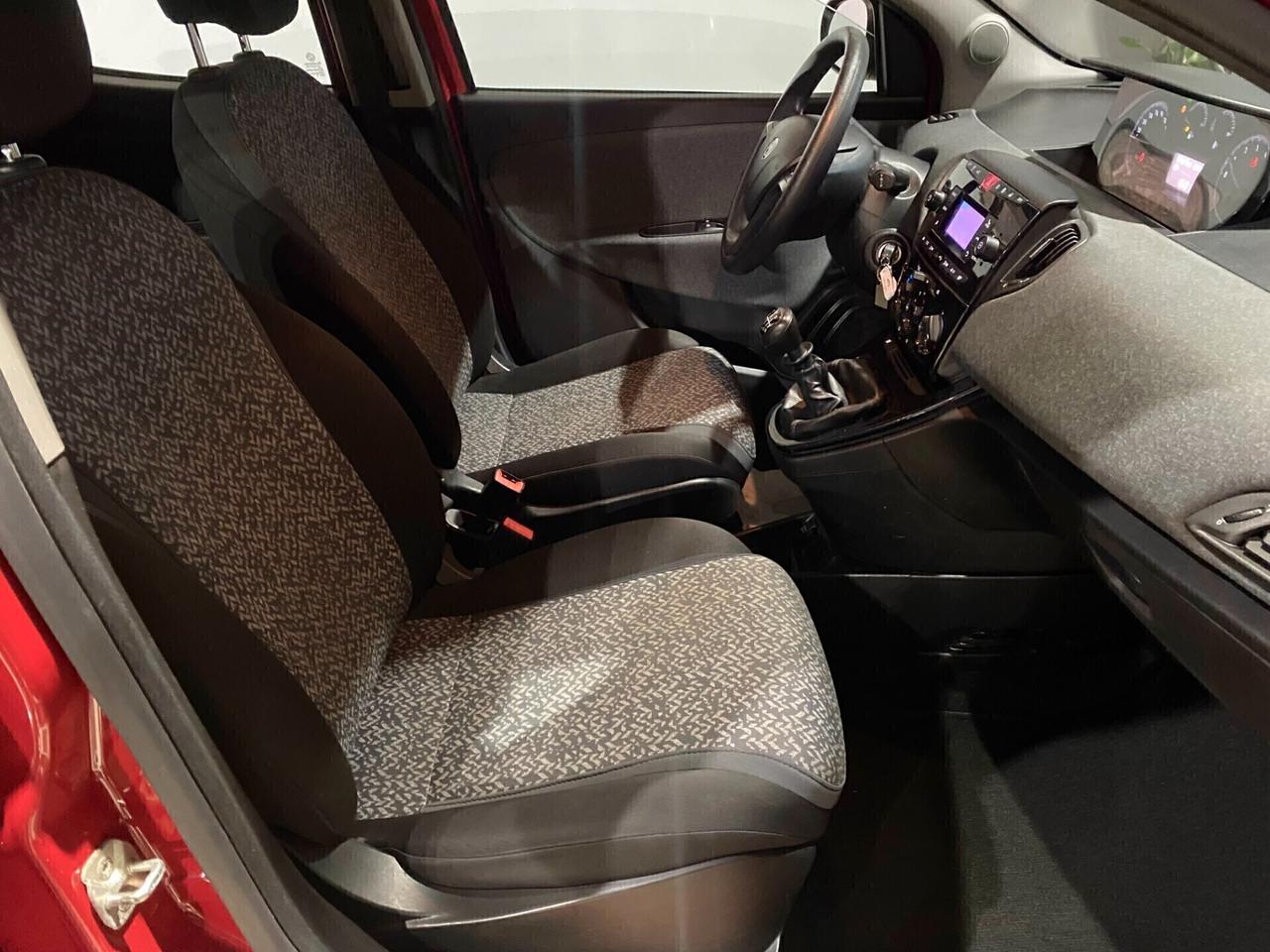 Lancia Ypsilon 1.0 FireFly 5 porte S&S Hybrid-2021