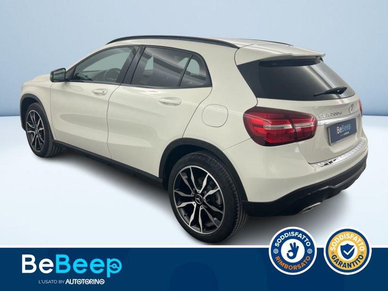 Mercedes-Benz GLA 200 D SPORT AUTO