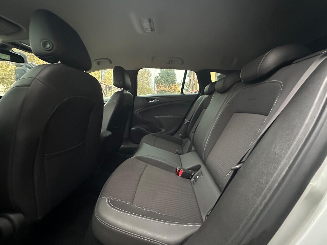 Opel Astra 1.6 CDTi 136CV aut. Sports Tourer Innovation