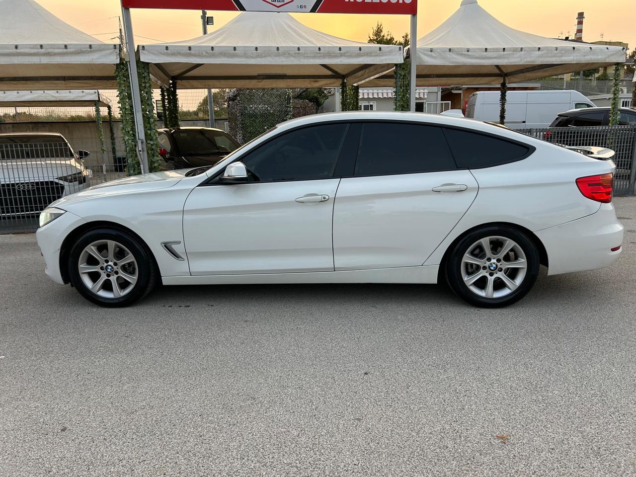 Bmw Gran Turismo GT SERIE 3 318D 2.0 143CV 2014