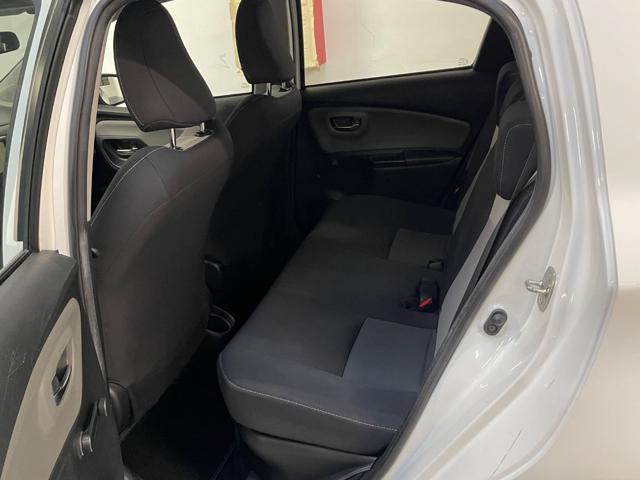 TOYOTA Yaris 1.5 Hybrid 5 porte Business