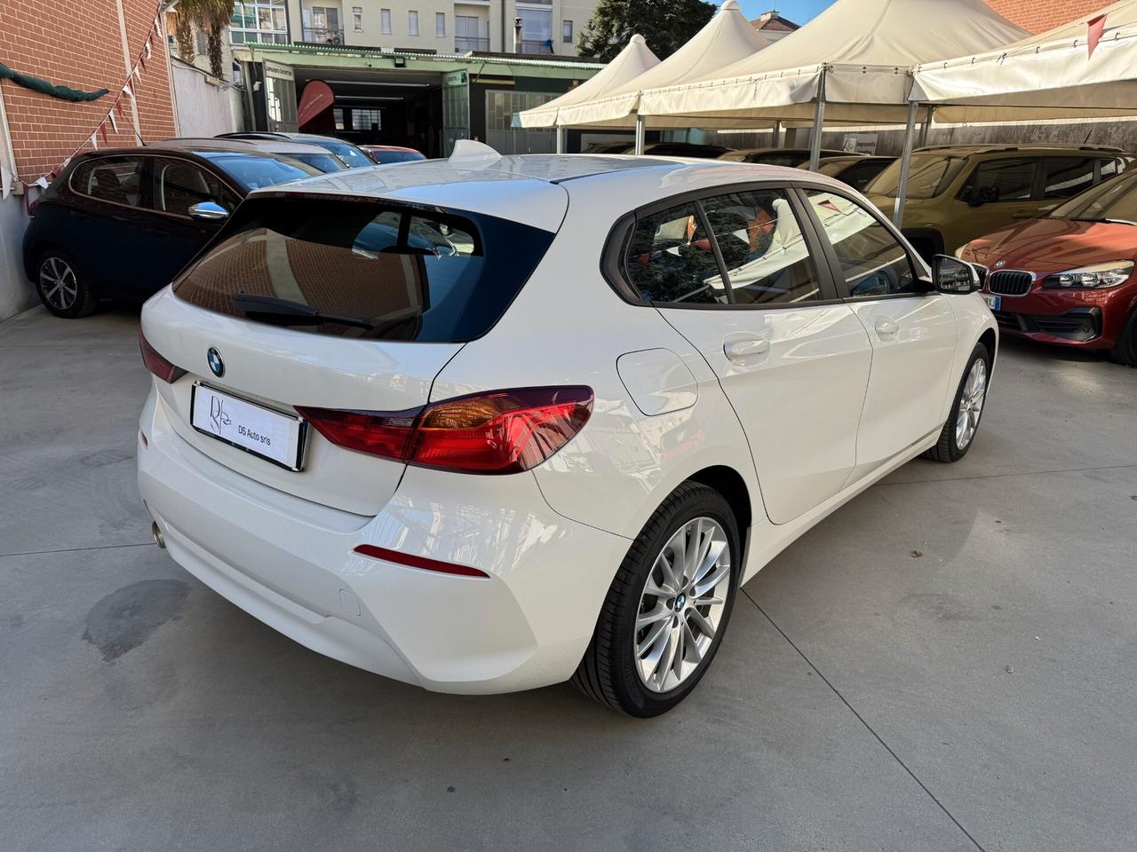 BMW 118 Business Advantage 140cv auto ADATTA NEOPATENTATI