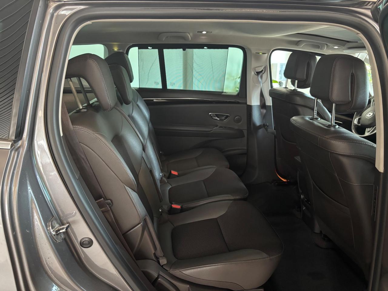 Renault Espace dCi 160CV EDC Energy Initiale Paris 4Control