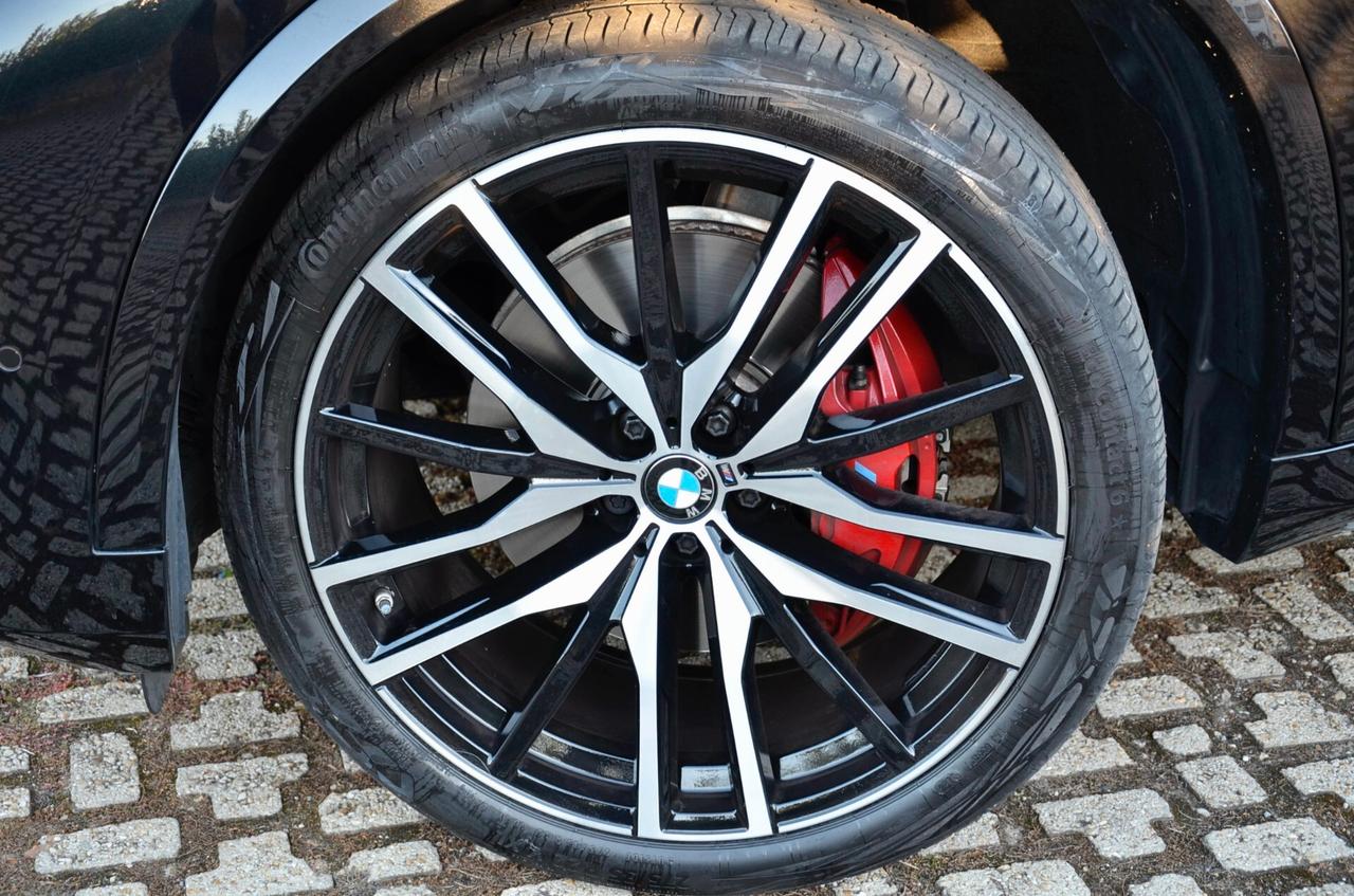 BMW X5 XDRIVE25d MSPORT 231cv AUTO, ECCELLENTI CONDIZIONI, GAR. UFF BMW 6/2026, BOLLO 7/2026, SERVICE UFF BMW, FARI LED, RETROCAMERA, 22", PERMUTE