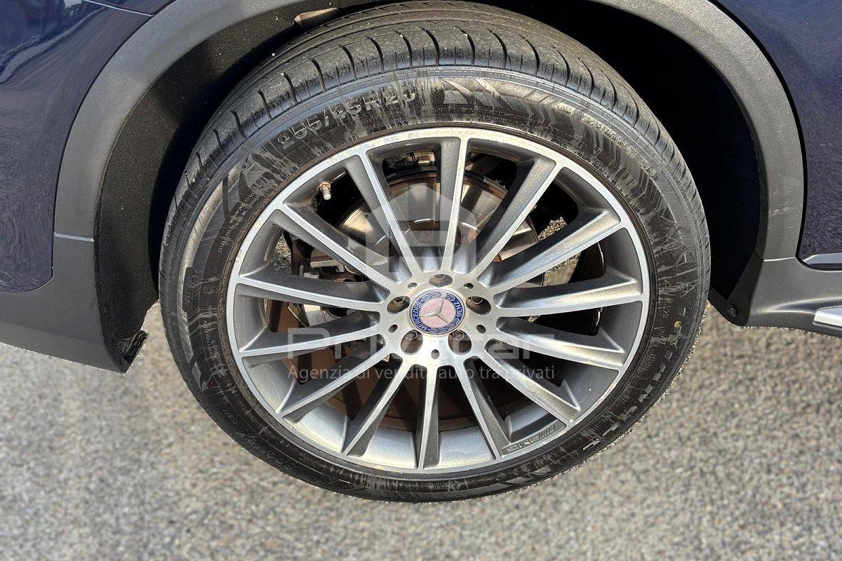 MERCEDES GLC 220 d 4Matic Exclusive