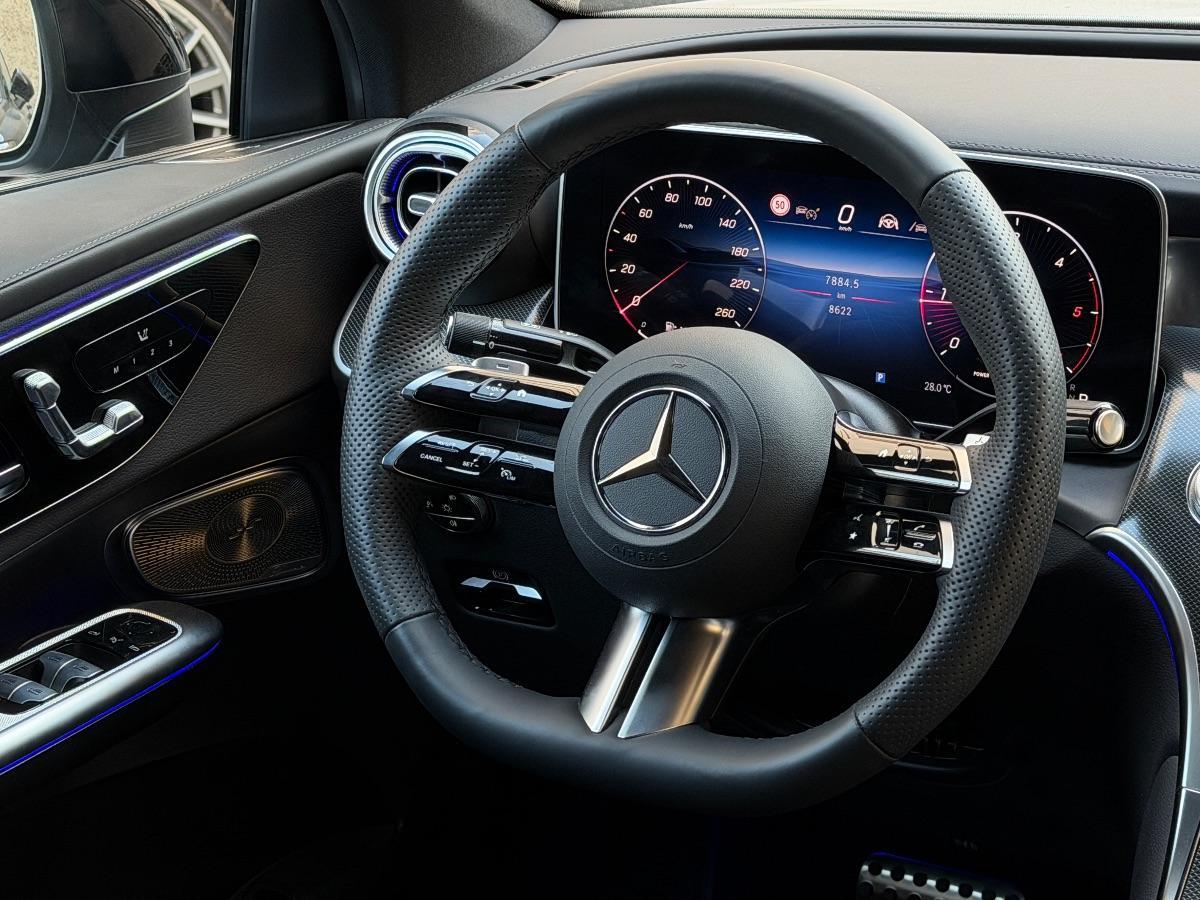 New Mercedes-Benz GLC CoupÃ¨ 220d 4Matic Premium AMG Night Edition 197CV