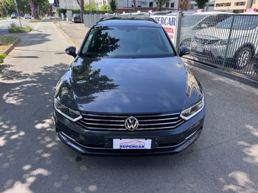 VW Passat Variant 2.0 TDI neopaten garanzia 12 mesi