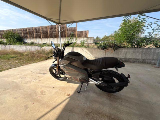 SUPER SOCO TC WANDERER ELETTRICO L3 = 125cc -
