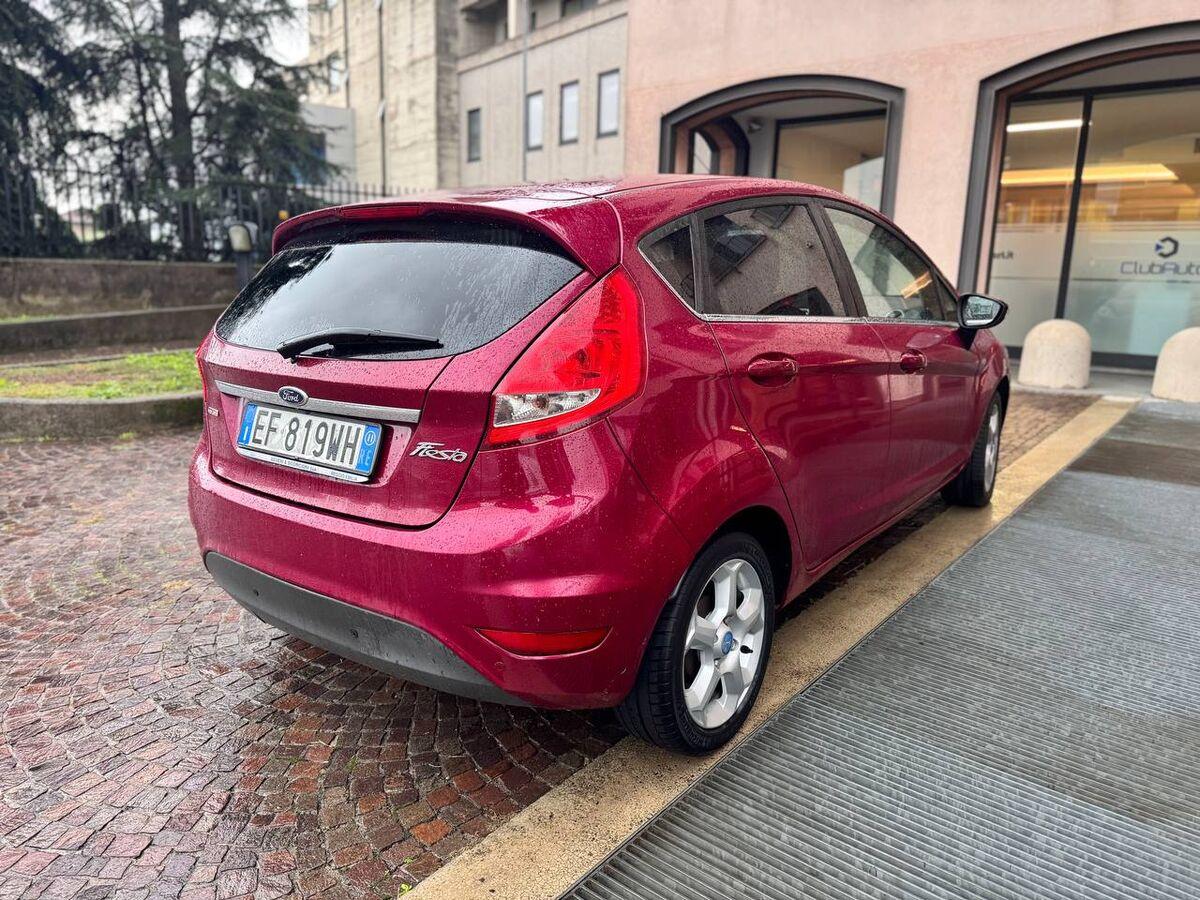 Ford Fiesta DISTRIBUZIONE FATTA!