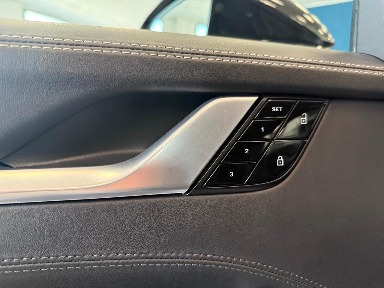 Porsche 992 Turbo S Cabriolet Iva Esposta